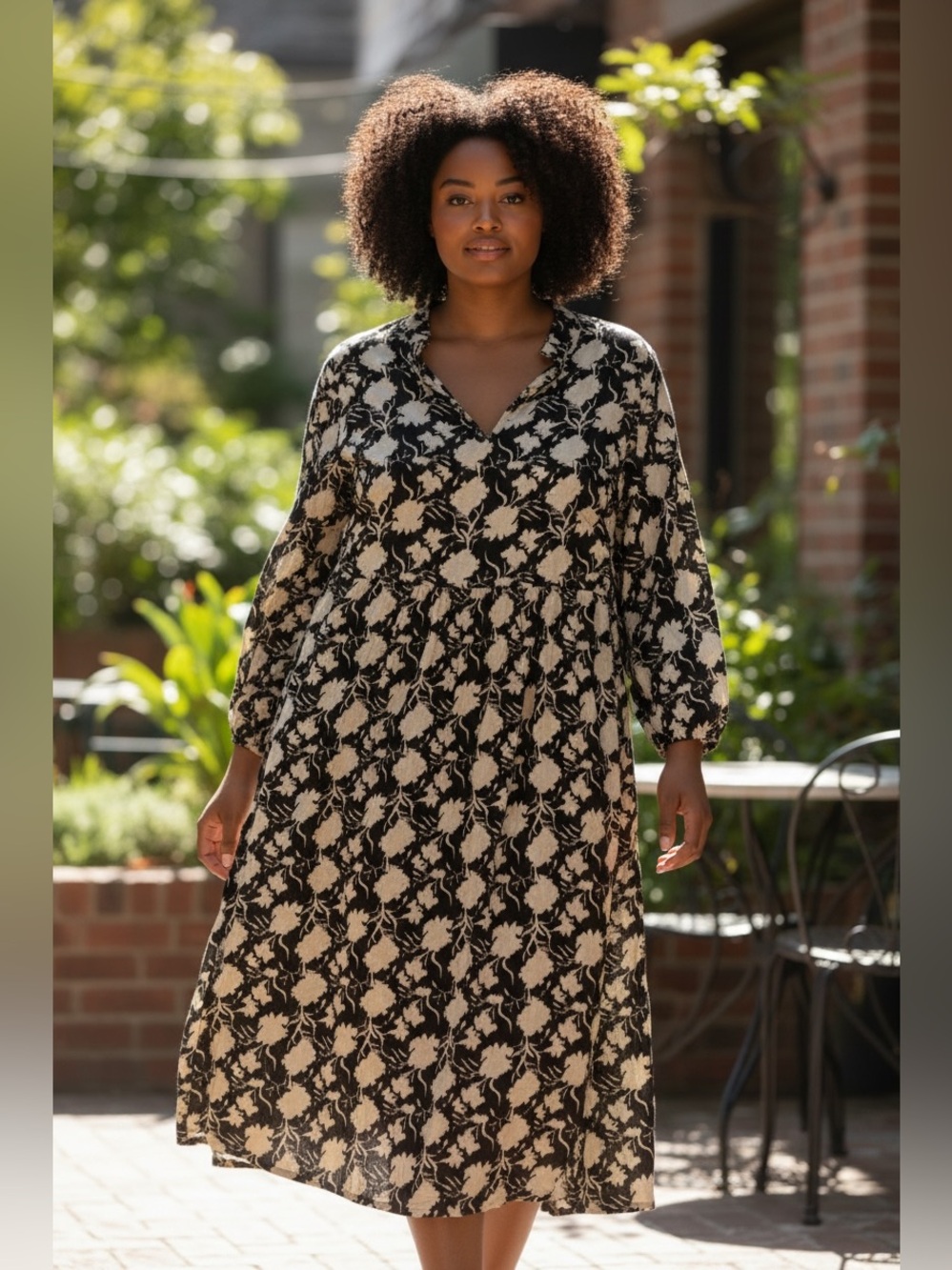 NWT: size 10 BloomChic Black & Cream Dress